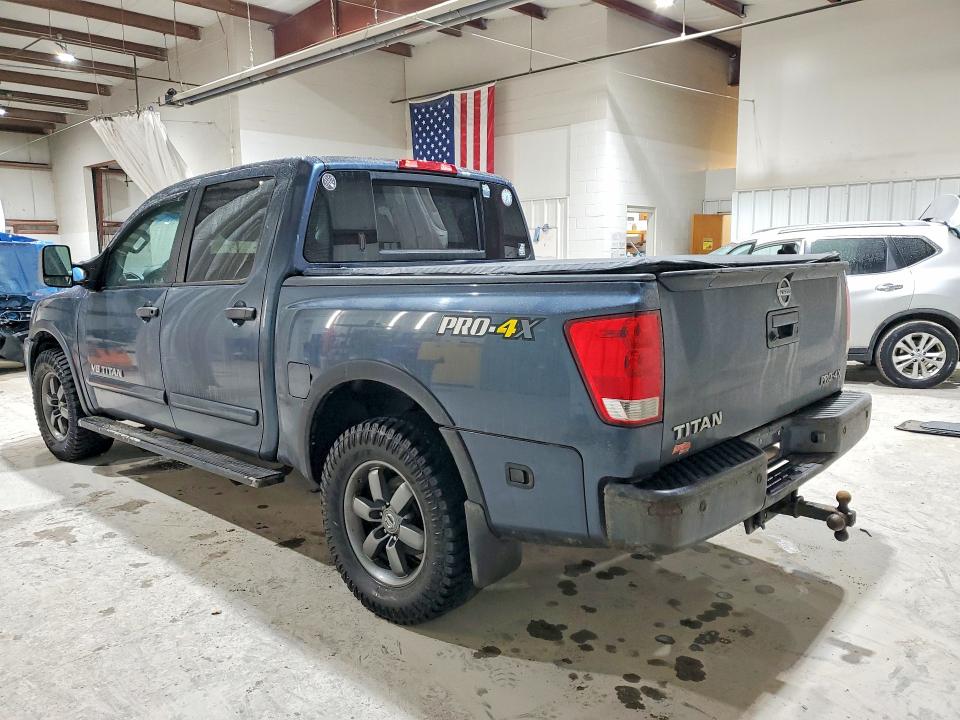 79882475 :رقم المزاد ، 1N6AA0EC9EN512626 vin ، 2014 Nissan Titan مزاد بيع