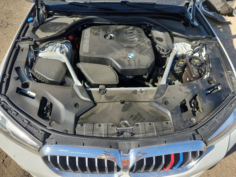 46286546 :رقم المزاد ، WBA53BH0XMWX24811 vin ، 2021 Bmw 530 مزاد بيع