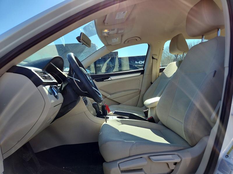 Продаж на аукціоні авто 2017 Volkswagen Passat, vin: 1VWAT7A37HC026325, номер лоту: 47201606