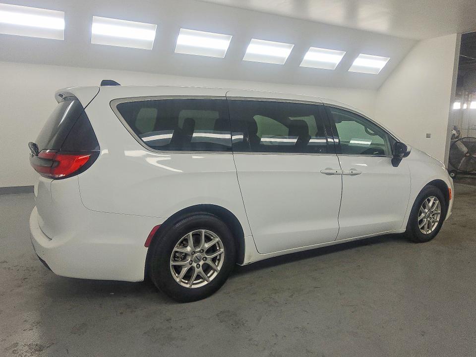 2023 Chrysler Pacifica მანქანა იყიდება აუქციონზე, vin: 2C4RC1BG7PR511008, აუქციონის ნომერი: 46762626