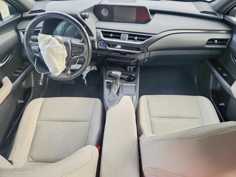 Продажа на аукционе авто 2019 Lexus Ux 250h, vin: JTHU9JBHXK2014221, номер лота: 79965085