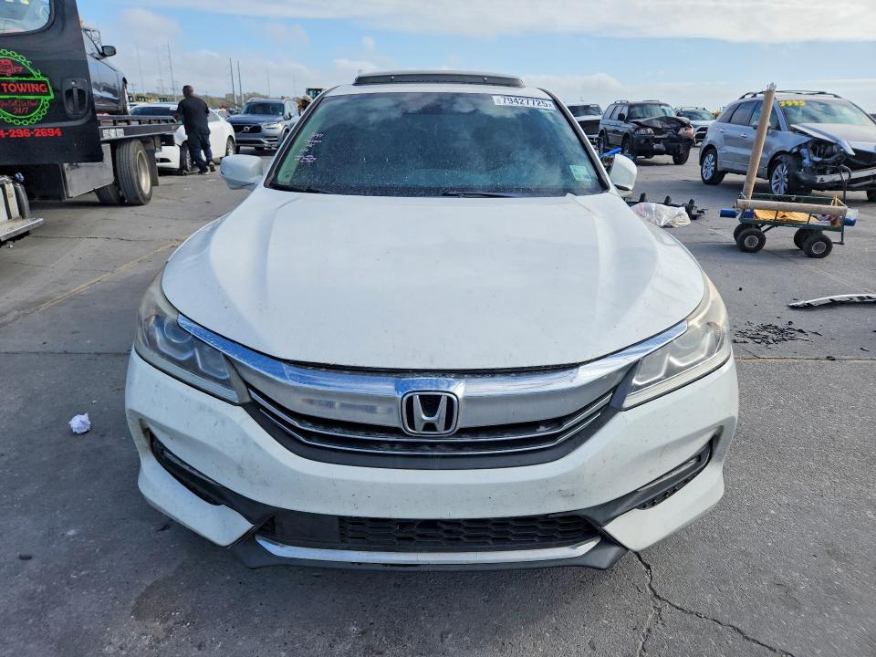 Продаж на аукціоні авто 2016 Honda Accord, vin: 1HGCR3F07GA010459, номер лоту: 79427725