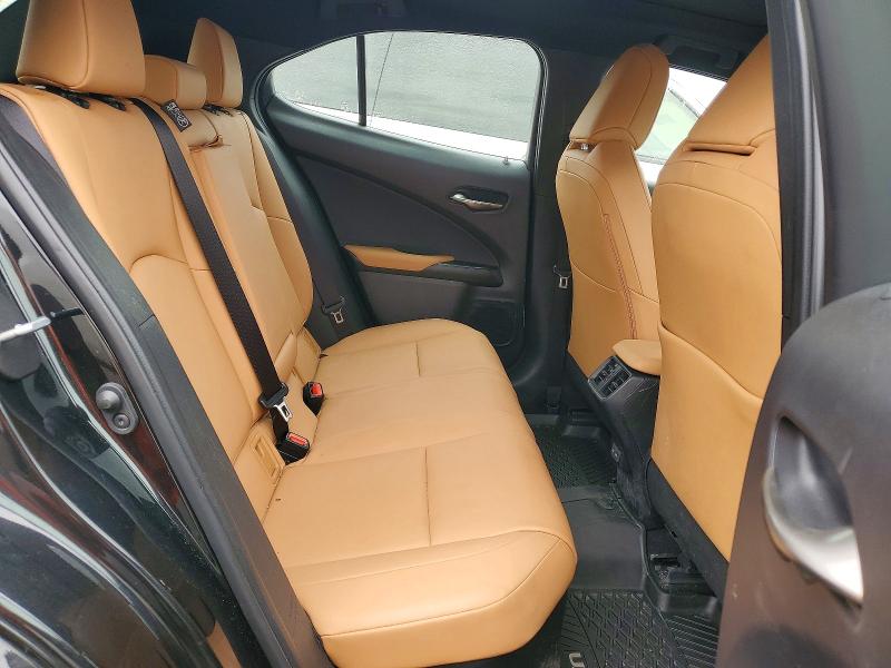 46724936 :رقم المزاد ، JTHUCJDH6S2005997 vin ، 2025 Lexus Ux 300h مزاد بيع