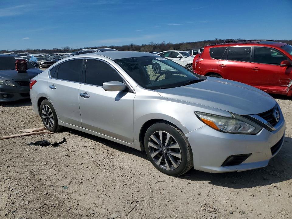 Продажа на аукционе авто 2016 Nissan Altima, vin: 1N4AL3AP9GC250652, номер лота: 47987386