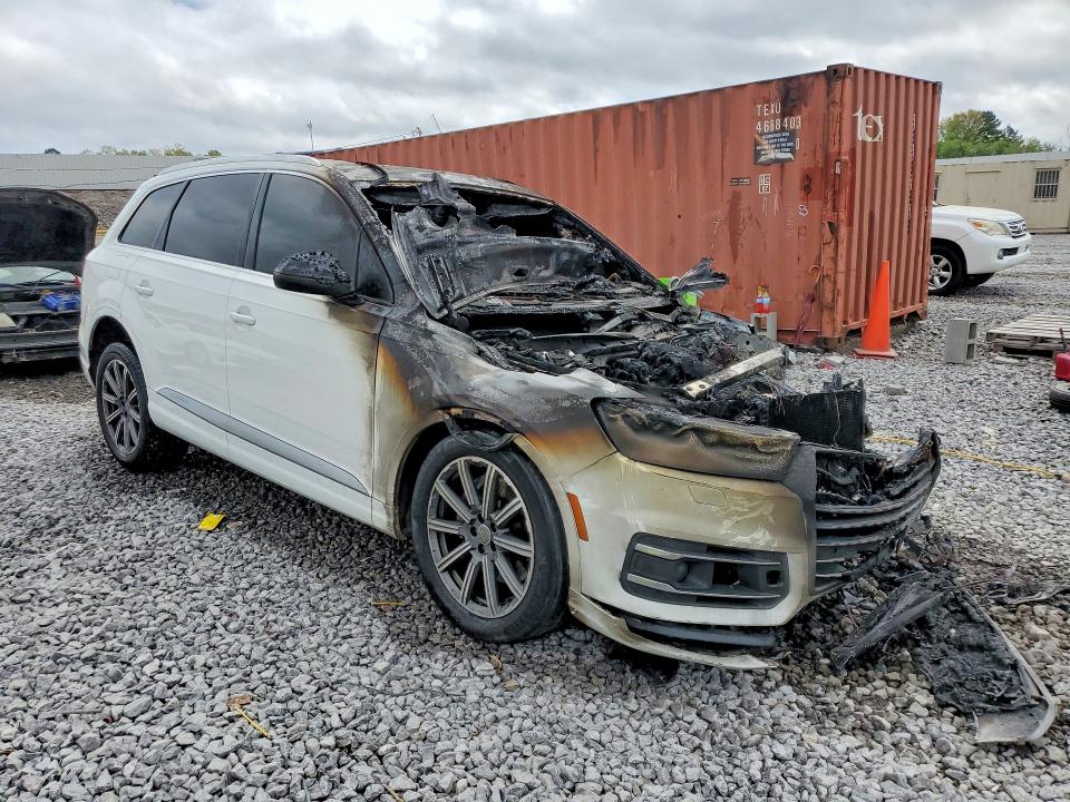 48364846 :رقم المزاد ، WA1VAAF76JD021663 vin ، 2018 Audi Q7 مزاد بيع