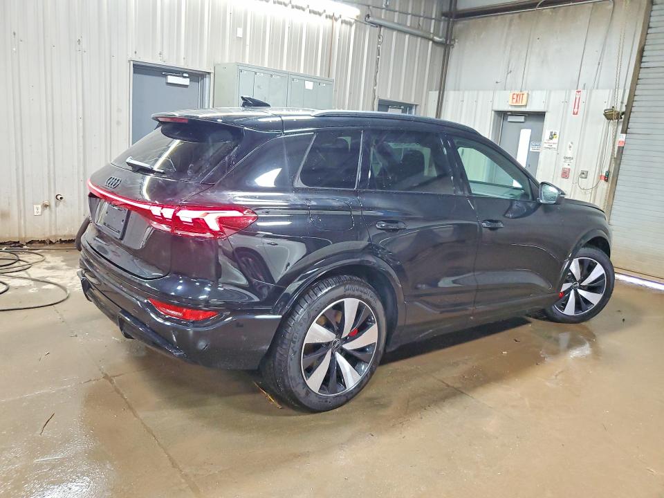 45457896 :رقم المزاد ، WA135BGF7SA072566 vin ، 2025 Audi Sq6 E-tron مزاد بيع