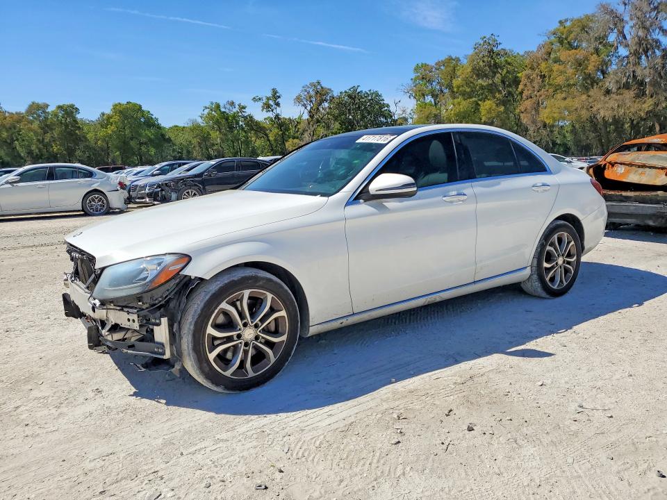 2016 Mercedes-benz C მანქანა იყიდება აუქციონზე, vin: 55SWF4KB6GU175121, აუქციონის ნომერი: 41717816