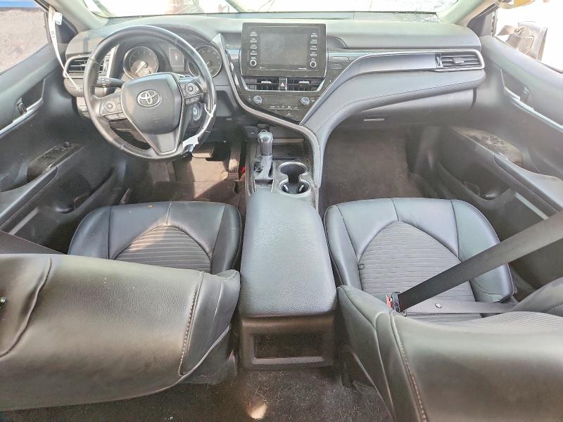 47911606 :رقم المزاد ، 4T1G11AK7NU695719 vin ، 2022 Toyota Camry مزاد بيع