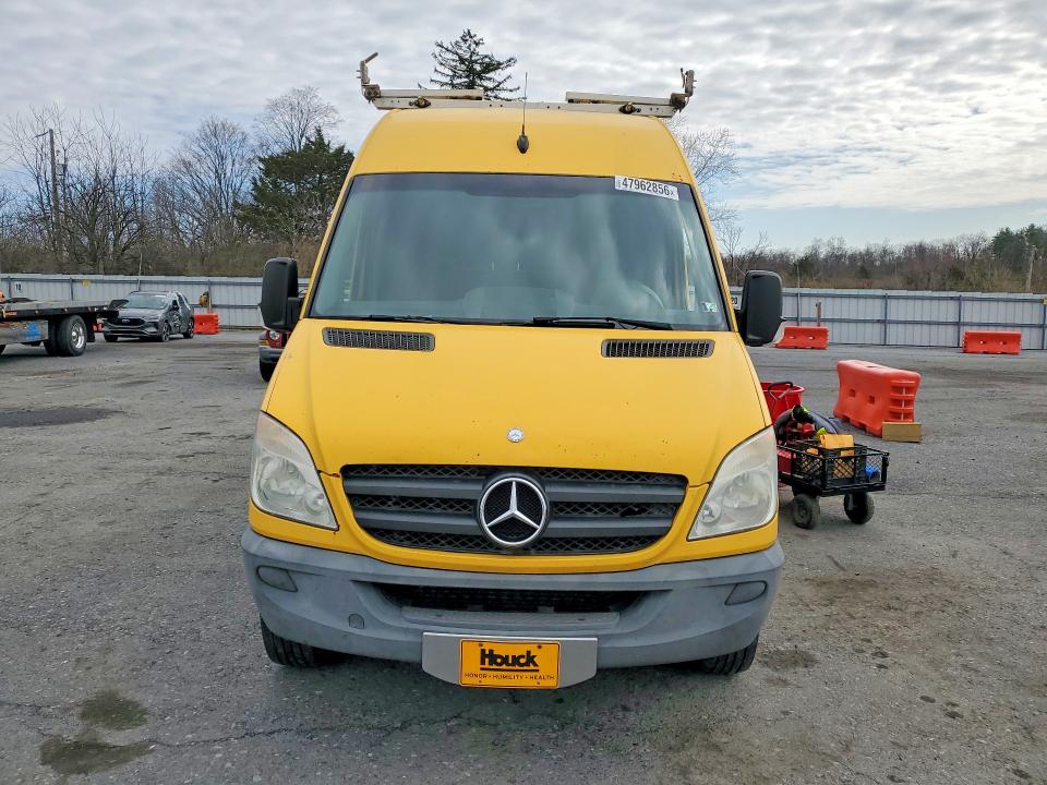 Продаж на аукціоні авто 2011 Mercedes Benz Sprinter, vin: WD3PE7CC7B5584492, номер лоту: 47962856