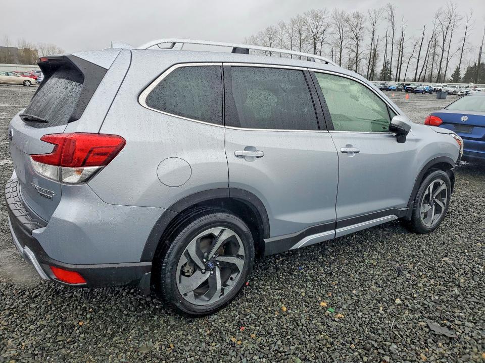 Продажа на аукционе авто 2023 Subaru Forester, vin: JF2SKARC1PH459167, номер лота: 46196326