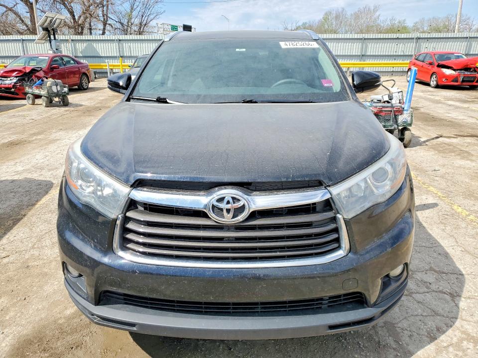 47825266 :رقم المزاد ، 5TDJKRFH5FS101430 vin ، 2015 Toyota Highlander مزاد بيع