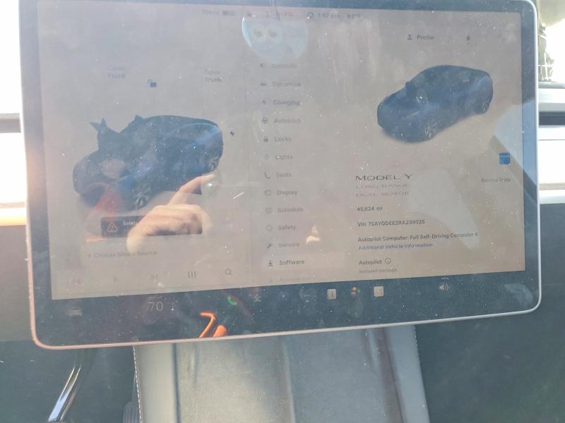 2024 Tesla Model Y მანქანა იყიდება აუქციონზე, vin: 7SAYGDEE2RA239025, აუქციონის ნომერი: 46483446