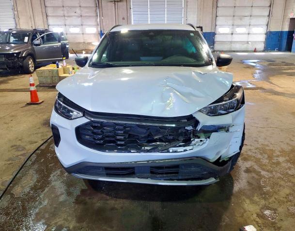 2025 Ford Escape მანქანა იყიდება აუქციონზე, vin: 1FMCU9MN0SUA69029, აუქციონის ნომერი: 41643426