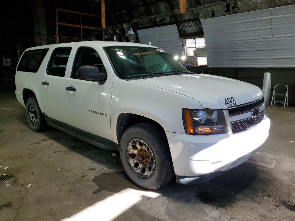 Продажа на аукционе авто 2010 Chevrolet Suburban, vin: 1GNUCHE07AR100830, номер лота: 47016886