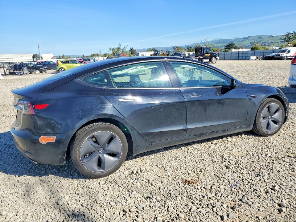 46430446 :رقم المزاد ، 5YJ3E1EB1LF746221 vin ، 2020 Tesla Model 3 مزاد بيع