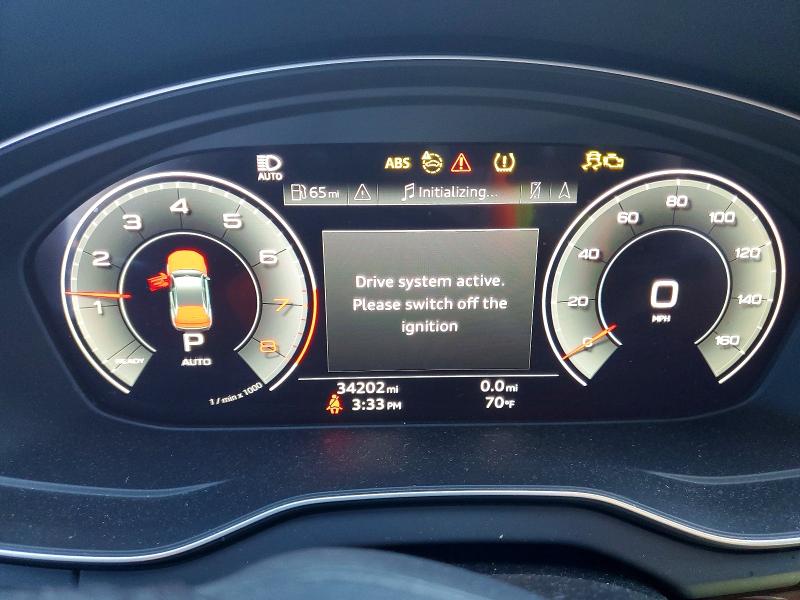 76986025 :رقم المزاد ، WA1EAAFY4N2100291 vin ، 2022 Audi Q5 مزاد بيع