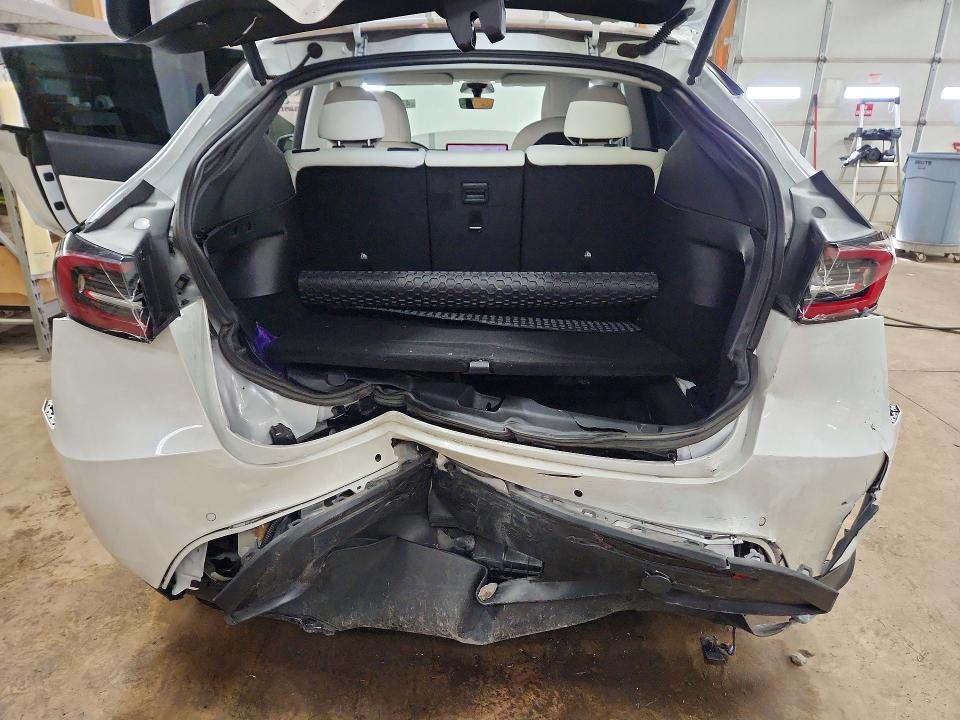 47082656 :رقم المزاد ، 7SAYGDEF9NF372094 vin ، 2022 Tesla Model Y مزاد بيع