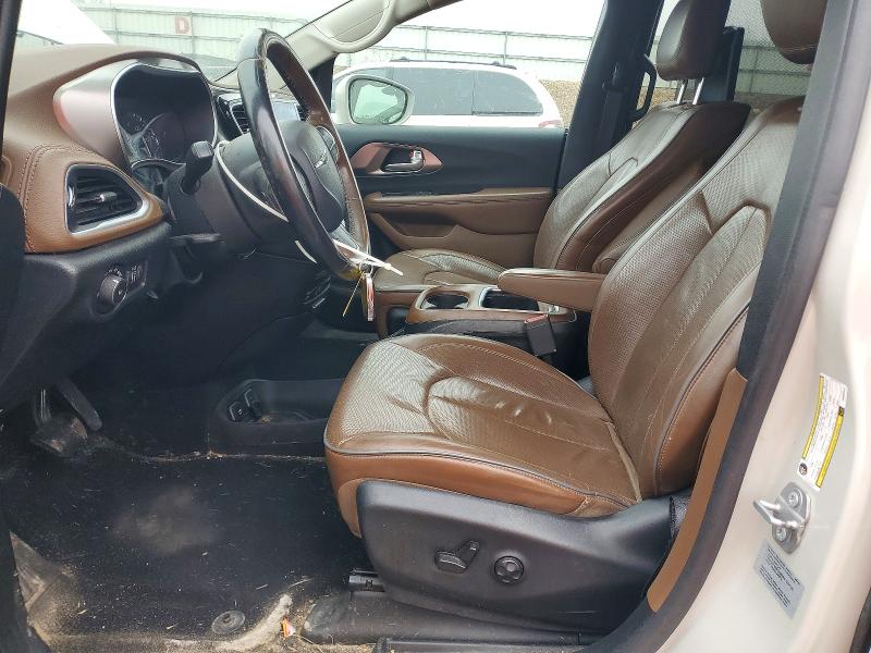 41876286 :رقم المزاد ، 2C4RC1GG2HR665815 vin ، 2017 Chrysler Pacifica مزاد بيع
