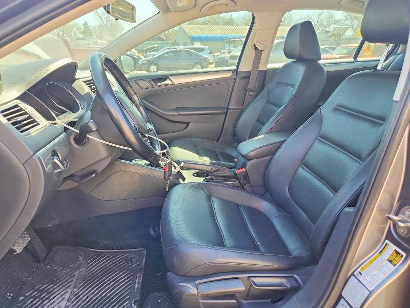 45585216 :رقم المزاد ، 3VWD17AJ2FM342793 vin ، 2015 Volkswagen Jetta مزاد بيع