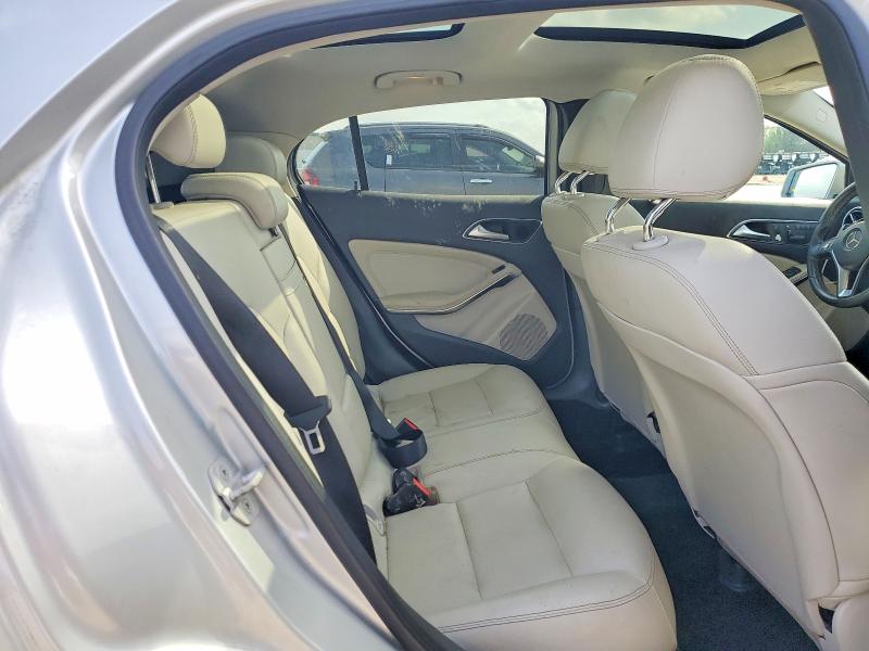Aukcja sprzedaży 2015 Mercedes-benz Gla, vin: WDCTG4GB7FJ102139, numer aukcji: 45580436