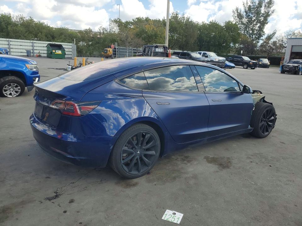 Auction sale of the 2018 Tesla Model 3, vin: 5YJ3E1EA3JF039254, lot number: 46719016