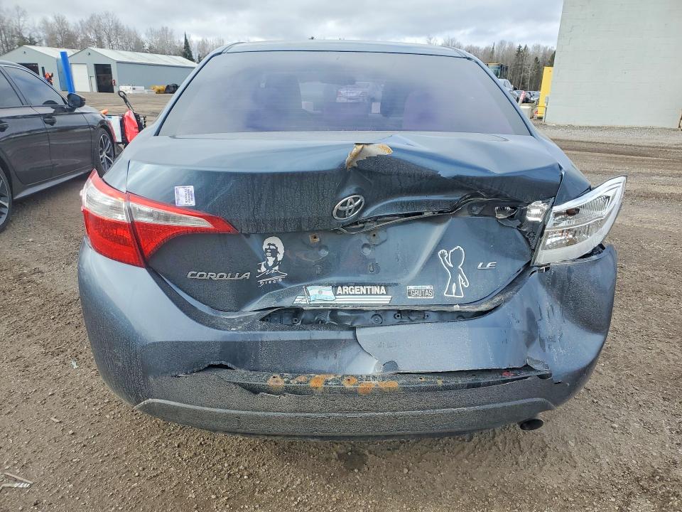 41801116 :رقم المزاد ، 2T1BURHE8FC326399 vin ، 2015 Toyota Corolla مزاد بيع