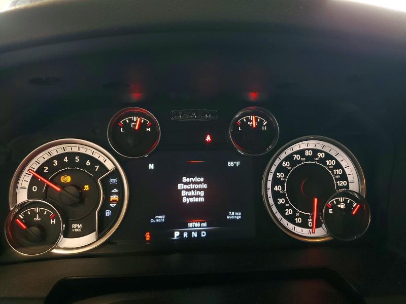 46993516 :رقم المزاد ، 3C6RR7LT5HG787974 vin ، 2017 Ram 1500 مزاد بيع