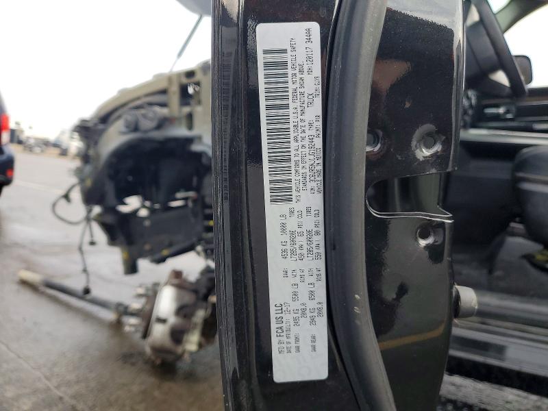 79493345 :رقم المزاد ، 3C6UR5NJ1JG192443 vin ، 2018 Ram 2500 مزاد بيع
