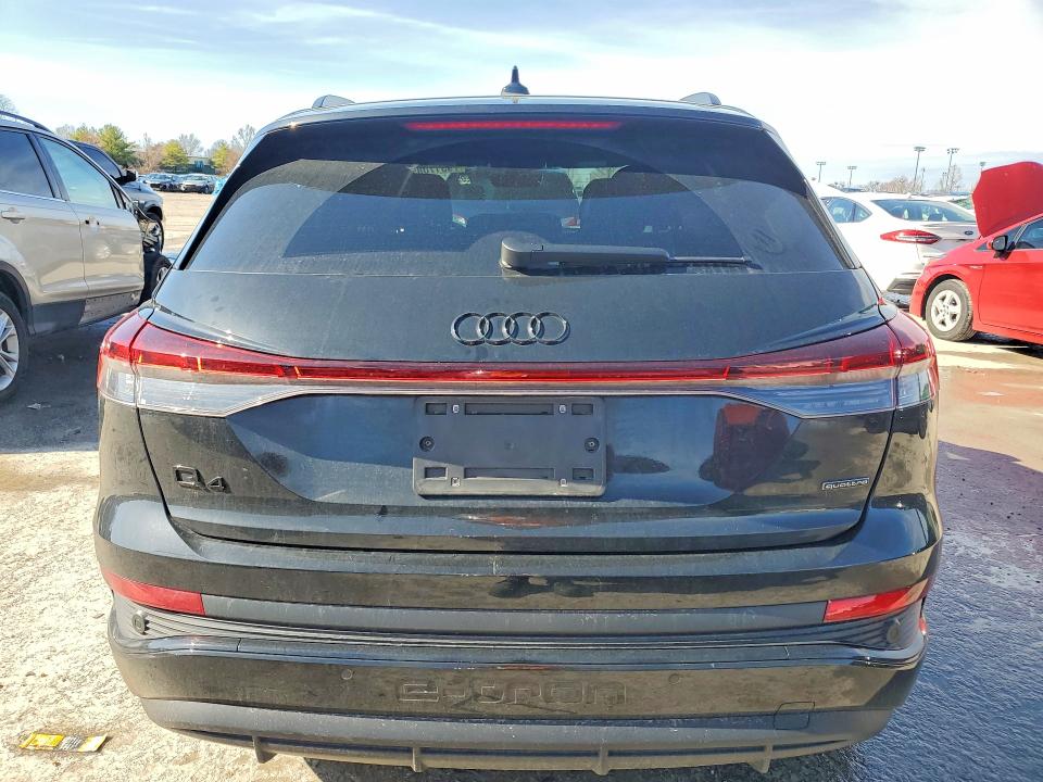 2024 Audi Q4 E-tron მანქანა იყიდება აუქციონზე, vin: WA1LUBFZ8RP041333, აუქციონის ნომერი: 79317085