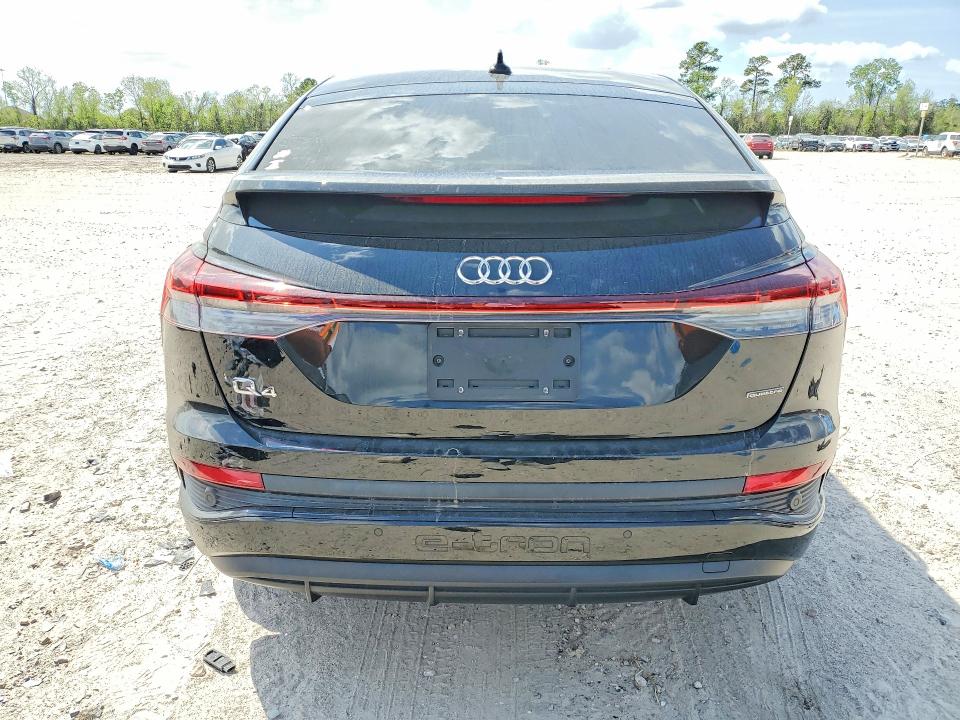 47027466 :رقم المزاد ، WA132BFZ3NP015495 vin ، 2022 Audi Q4 E-tron مزاد بيع