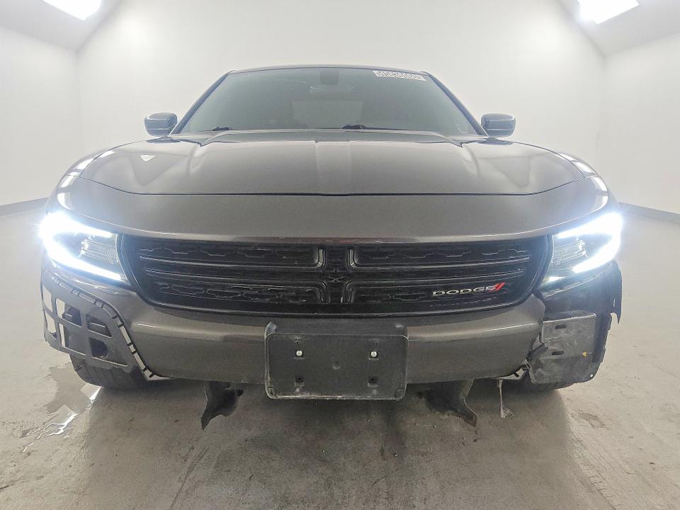 52276126 :رقم المزاد ، 2C3CDXBG4MH639279 vin ، 2021 Dodge Charger مزاد بيع