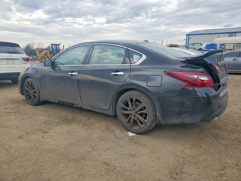 Продаж на аукціоні авто 2018 Nissan Altima, vin: 1N4AL3AP1JC223274, номер лоту: 41602426