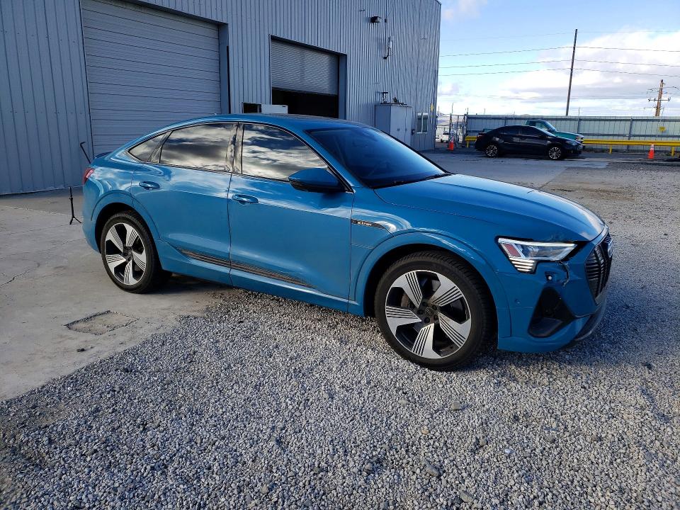 Продажа на аукционе авто 2021 Audi E-tron, vin: WA13AAGE4MB029720, номер лота: 79735265