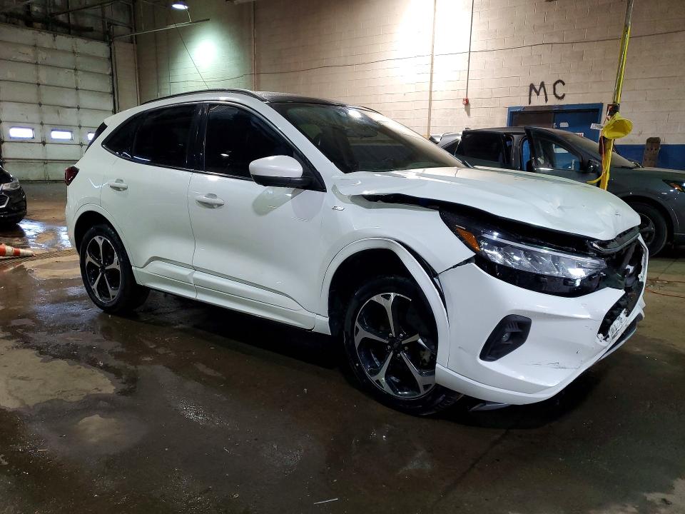 Продаж на аукціоні авто 2023 Ford Escape, vin: 1FMCU9NA9PUA02478, номер лоту: 47542996