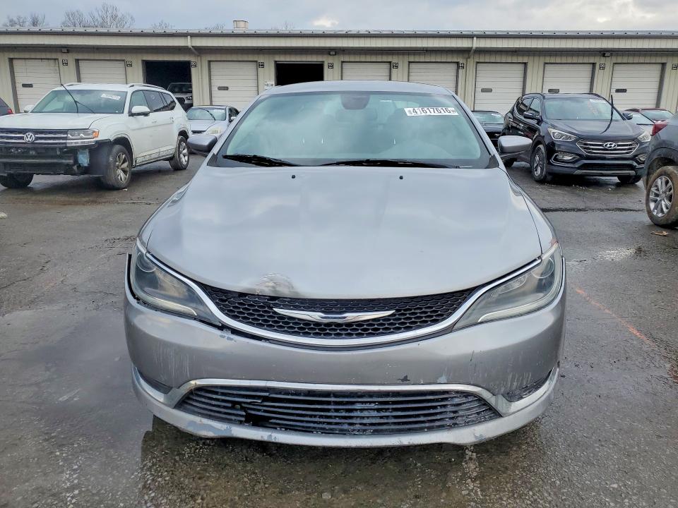 41617616 :رقم المزاد ، 1C3CCCABXGN141178 vin ، 2016 Chrysler 200 مزاد بيع