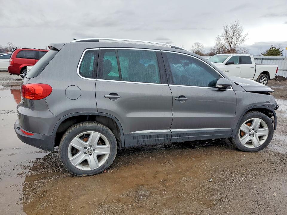 45840376 :رقم المزاد ، WVGJV7AX5GW579211 vin ، 2016 Volkswagen Tiguan مزاد بيع