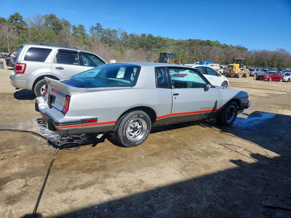 79394165 :رقم المزاد ، 2G2GJ37H1G2288116 vin ، 1986 Pontiac Grand Prix مزاد بيع
