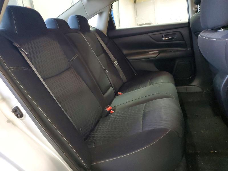 Продажа на аукционе авто 2018 Nissan Altima, vin: 1N4AL3AP7JC179040, номер лота: 45638796