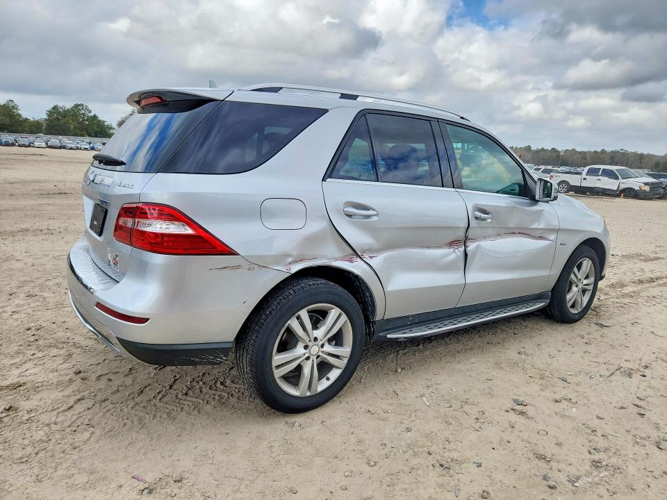 2012 Mercedes-benz Ml მანქანა იყიდება აუქციონზე, vin: 4JGDA5HB9CA033199, აუქციონის ნომერი: 79781975