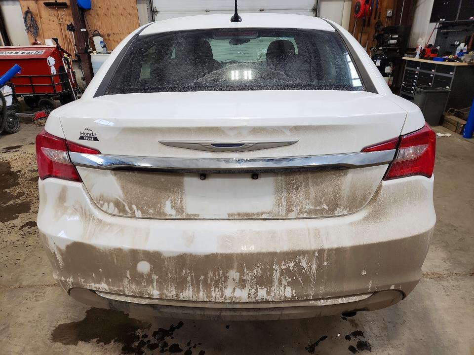2013 Chrysler 200 მანქანა იყიდება აუქციონზე, vin: 1C3CCBBB2DN500429, აუქციონის ნომერი: 79124535