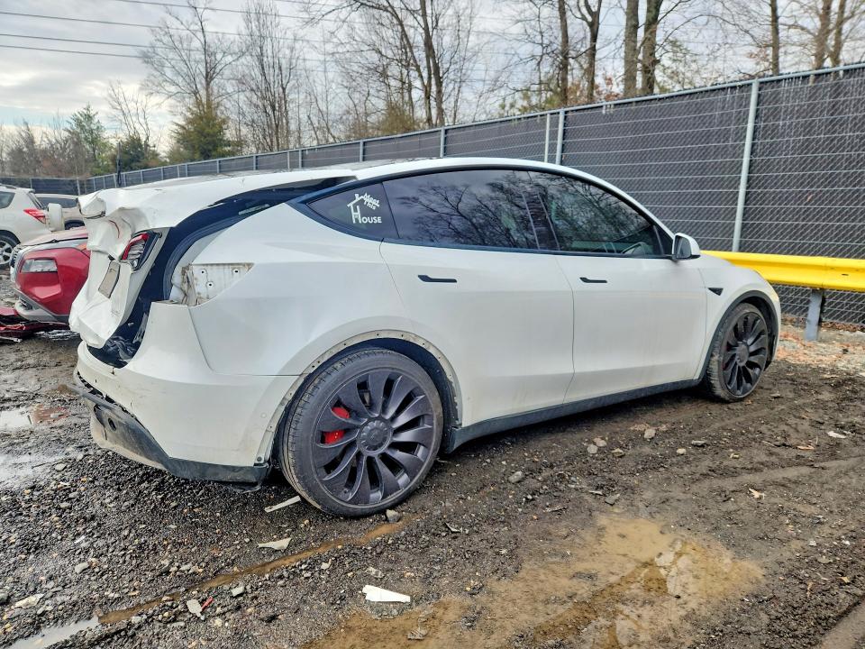 79654215 :رقم المزاد ، 5YJYGDEF7LF014065 vin ، 2020 Tesla Model Y مزاد بيع