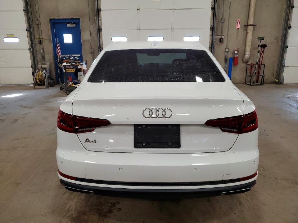 79729255 :رقم المزاد ، WAUGMAF47KA122867 vin ، 2019 Audi A4 مزاد بيع
