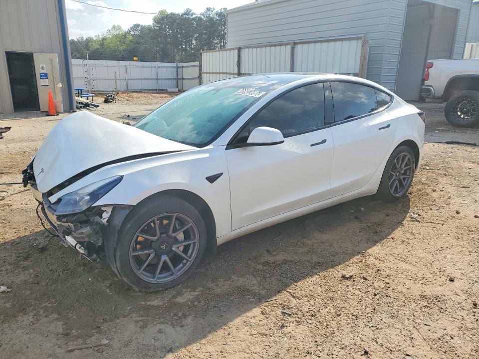 2023 Tesla Model 3 მანქანა იყიდება აუქციონზე, vin: 5YJ3E1EA1PF559848, აუქციონის ნომერი: 46923656