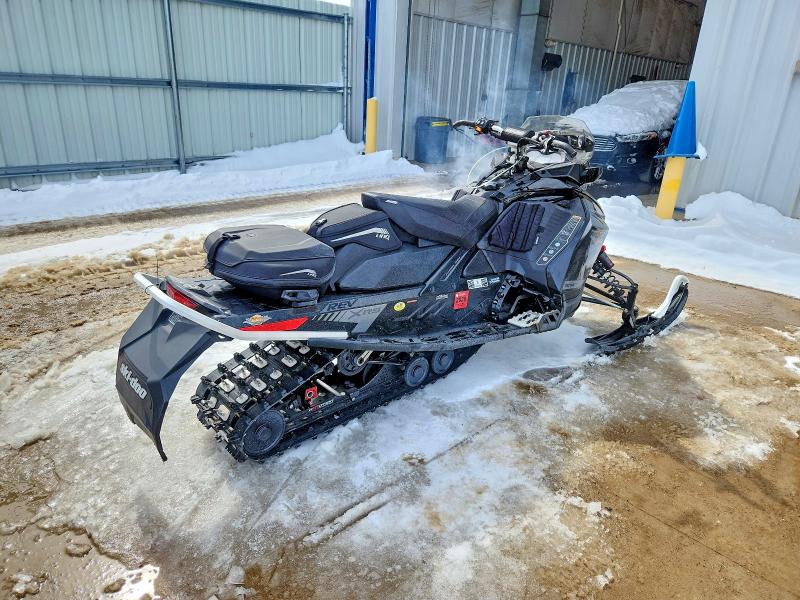 Продажа на аукционе авто 2019 Ski-doo Snowmobile, vin: 2BPSMXKEXKV000036, номер лота: 46147426