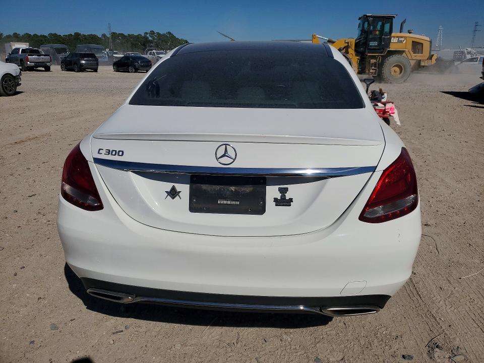 Продажа на аукционе авто 2016 Mercedes-benz C, vin: WDDWF4JB6GR136211, номер лота: 46294856