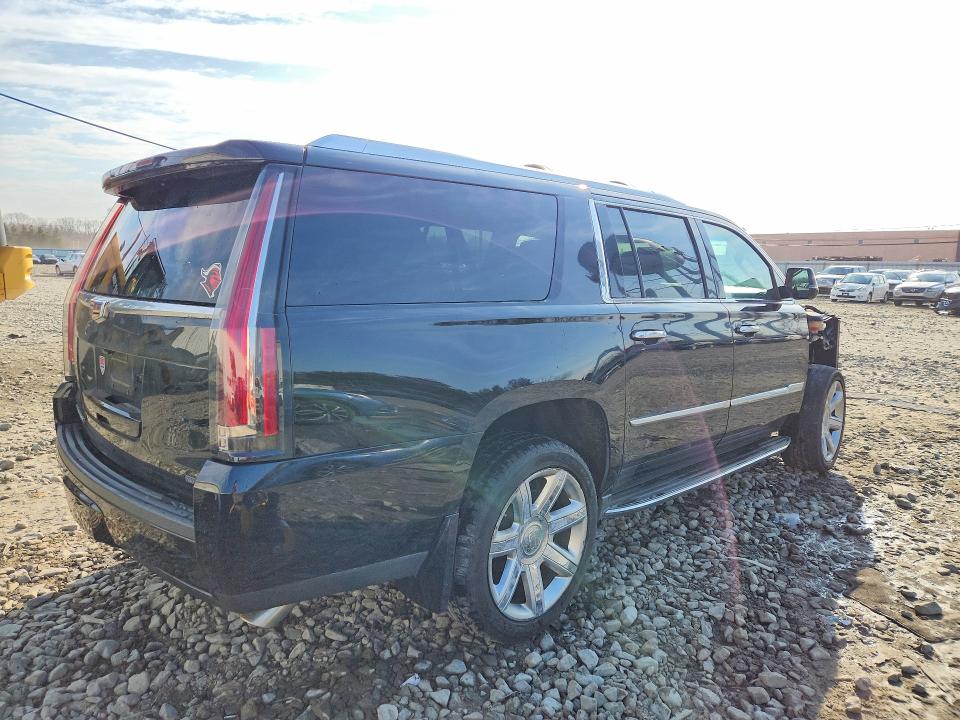 Продажа на аукционе авто 2018 Cadillac Escalade, vin: 1GYS4JKJXJR328154, номер лота: 47237966
