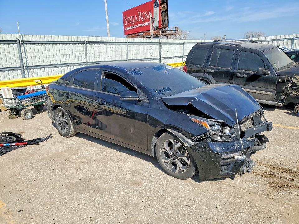 46488486 :رقم المزاد ، 3KPF24AD5ME309232 vin ، 2021 Kia Forte مزاد بيع