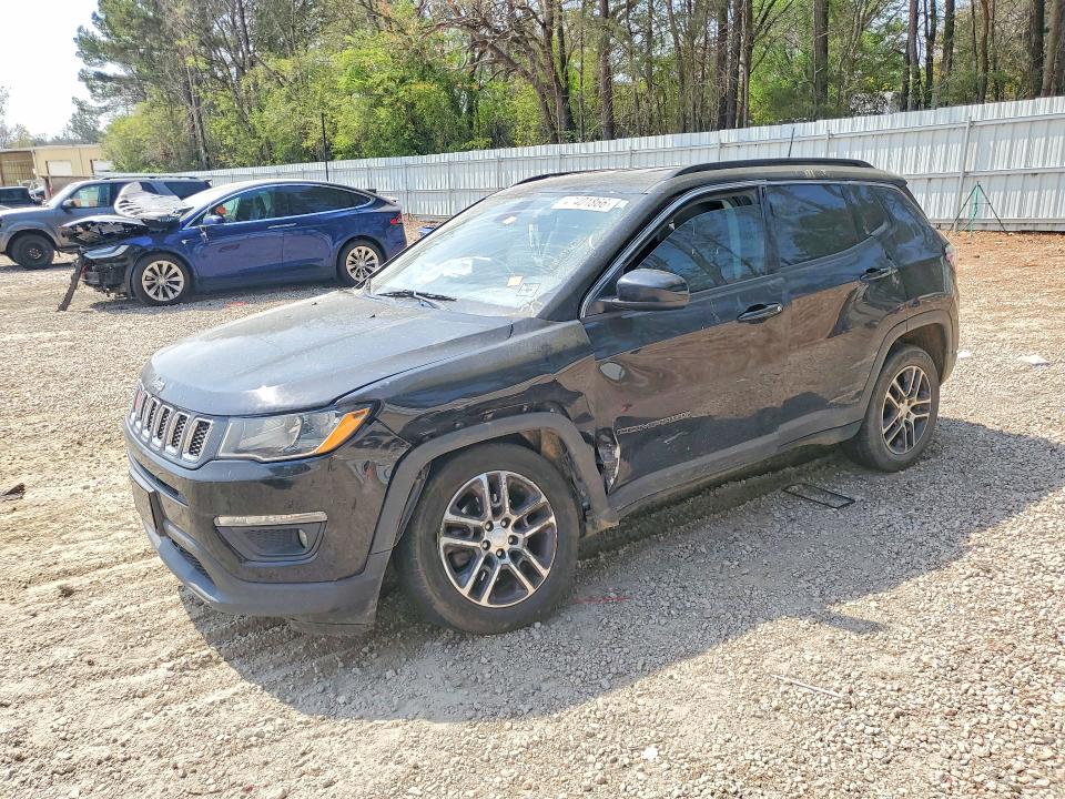 2018 Jeep Compass მანქანა იყიდება აუქციონზე, vin: 3C4NJDBB4JT238334, აუქციონის ნომერი: 47401866