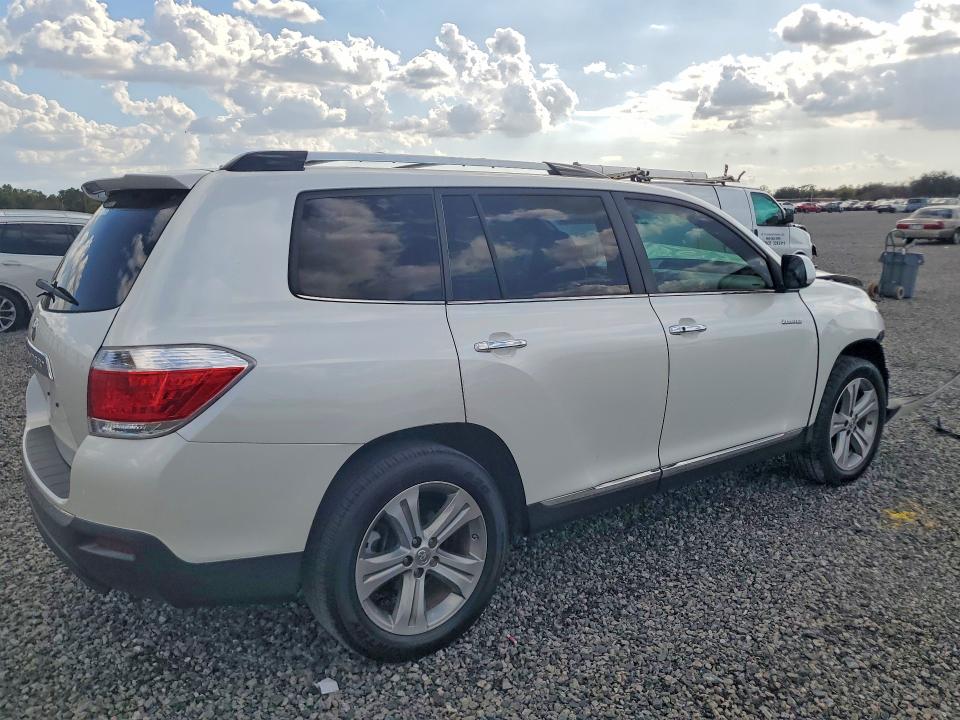 41844456 :رقم المزاد ، 5TDYK3EHXBS044682 vin ، 2011 Toyota Highlander مزاد بيع