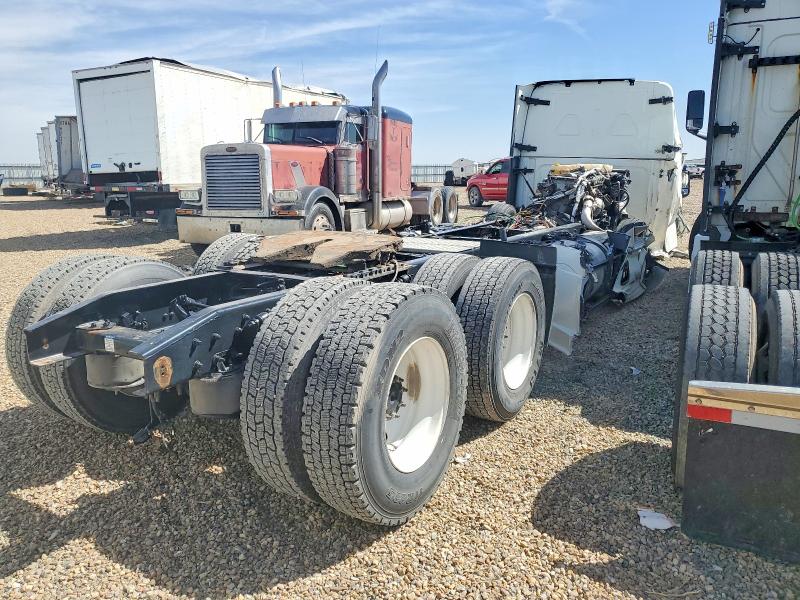 Продажа на аукционе авто 2022 Freigliner Cascadia 126, vin: 3AKJHHDRXNSNL3285, номер лота: 76536485
